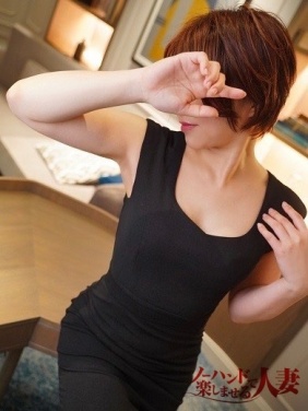 京都市内発 デリバリーヘルス ノーハンドで楽しませる人妻 京都店 まお画像1枚目