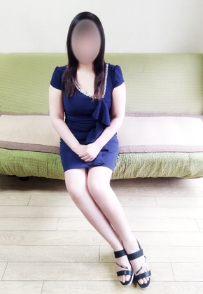 あきな